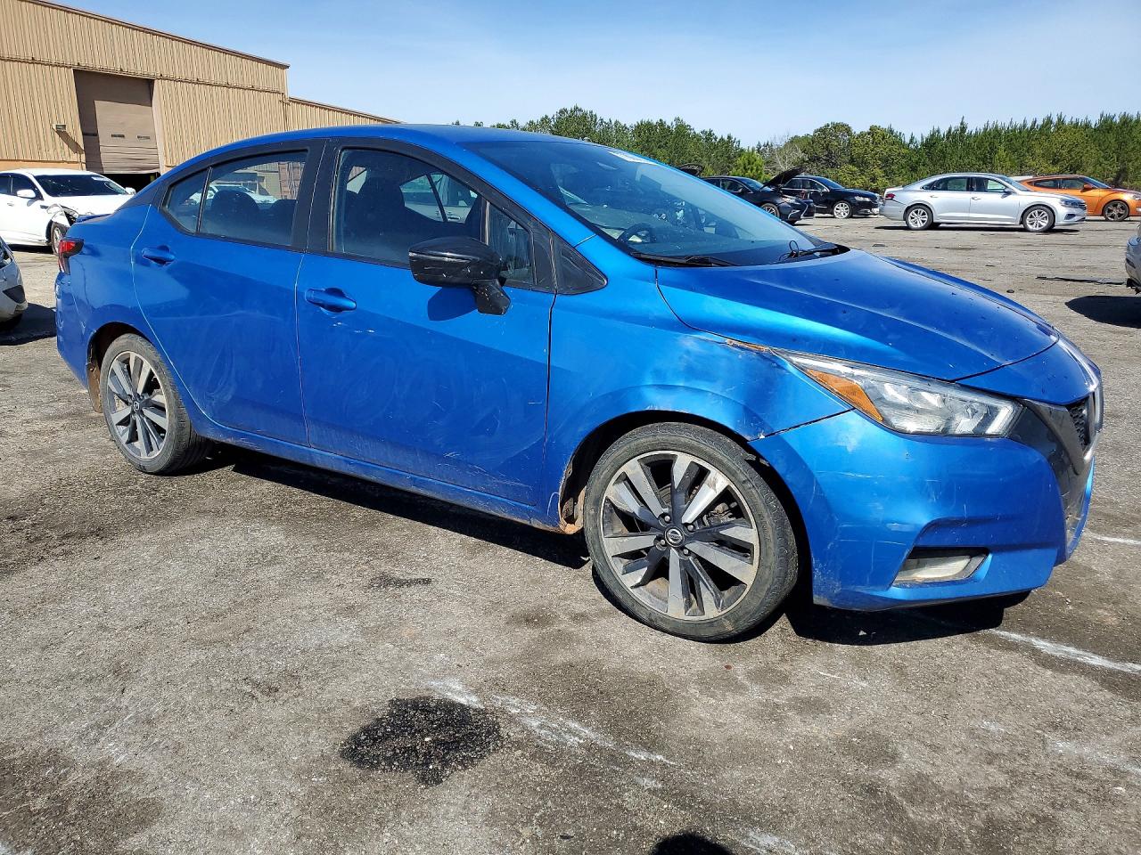 2021 NISSAN VERSA SR photo 4