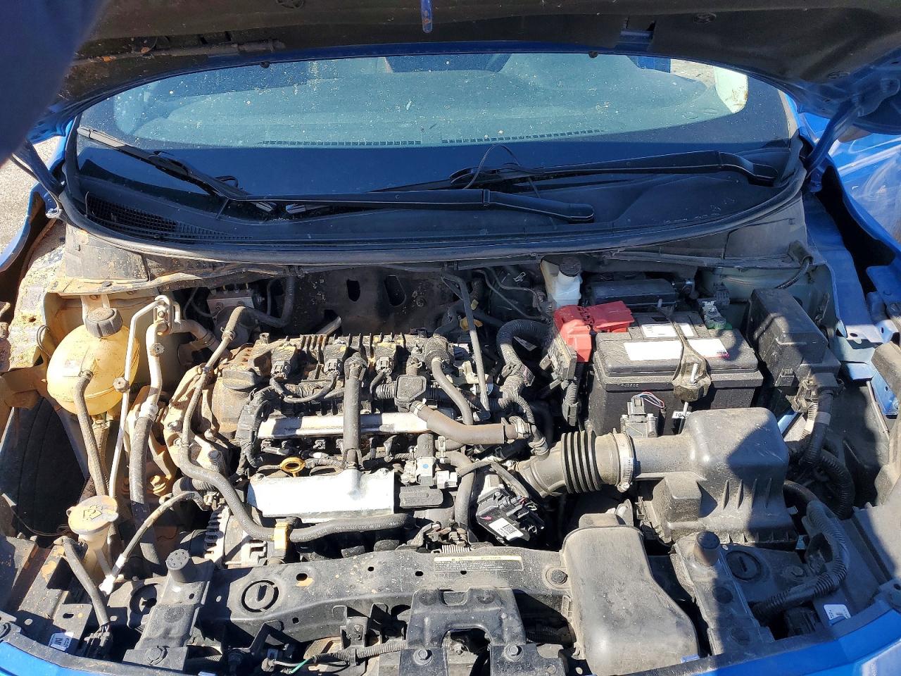 2021 NISSAN VERSA SR photo 11