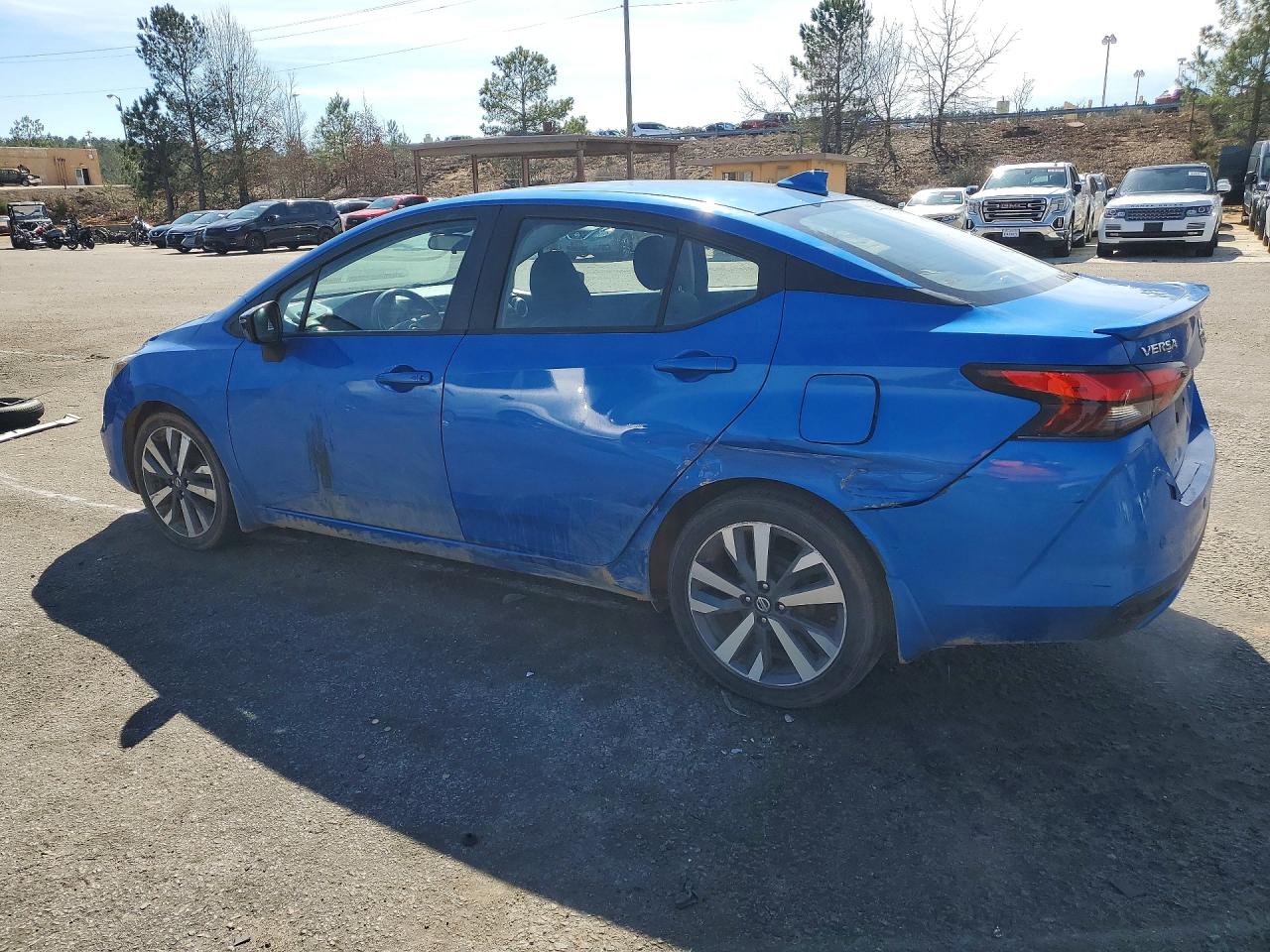 2021 NISSAN VERSA SR photo 2