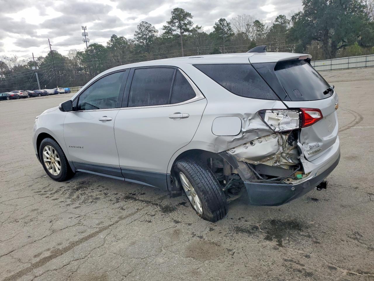 2019 CHEVROLET EQUINOX LT photo 3
