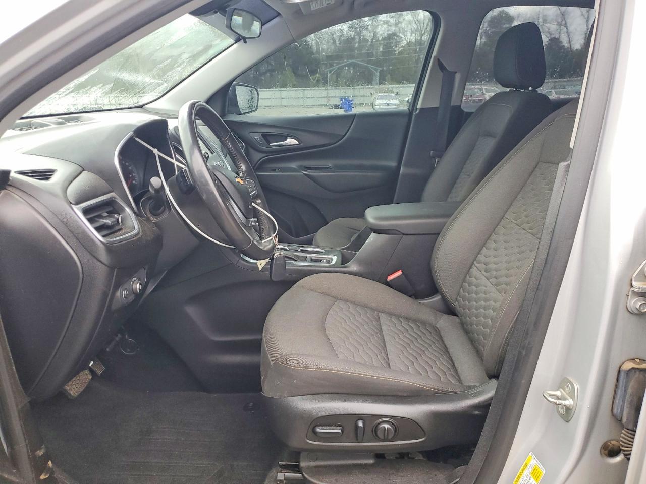 2019 CHEVROLET EQUINOX LT photo 13