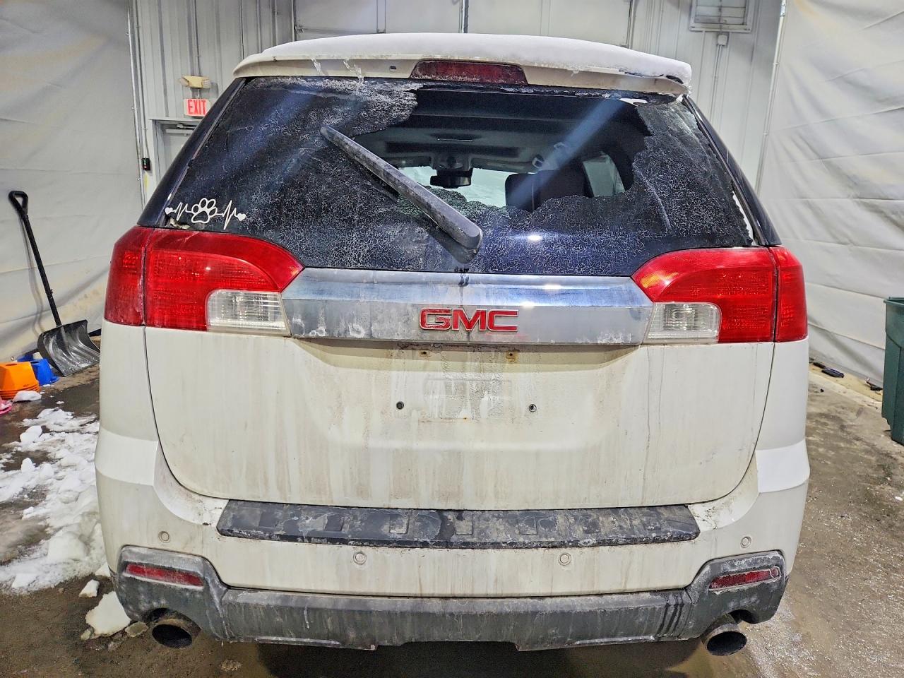 2015 GMC TERRAIN SLT photo 11