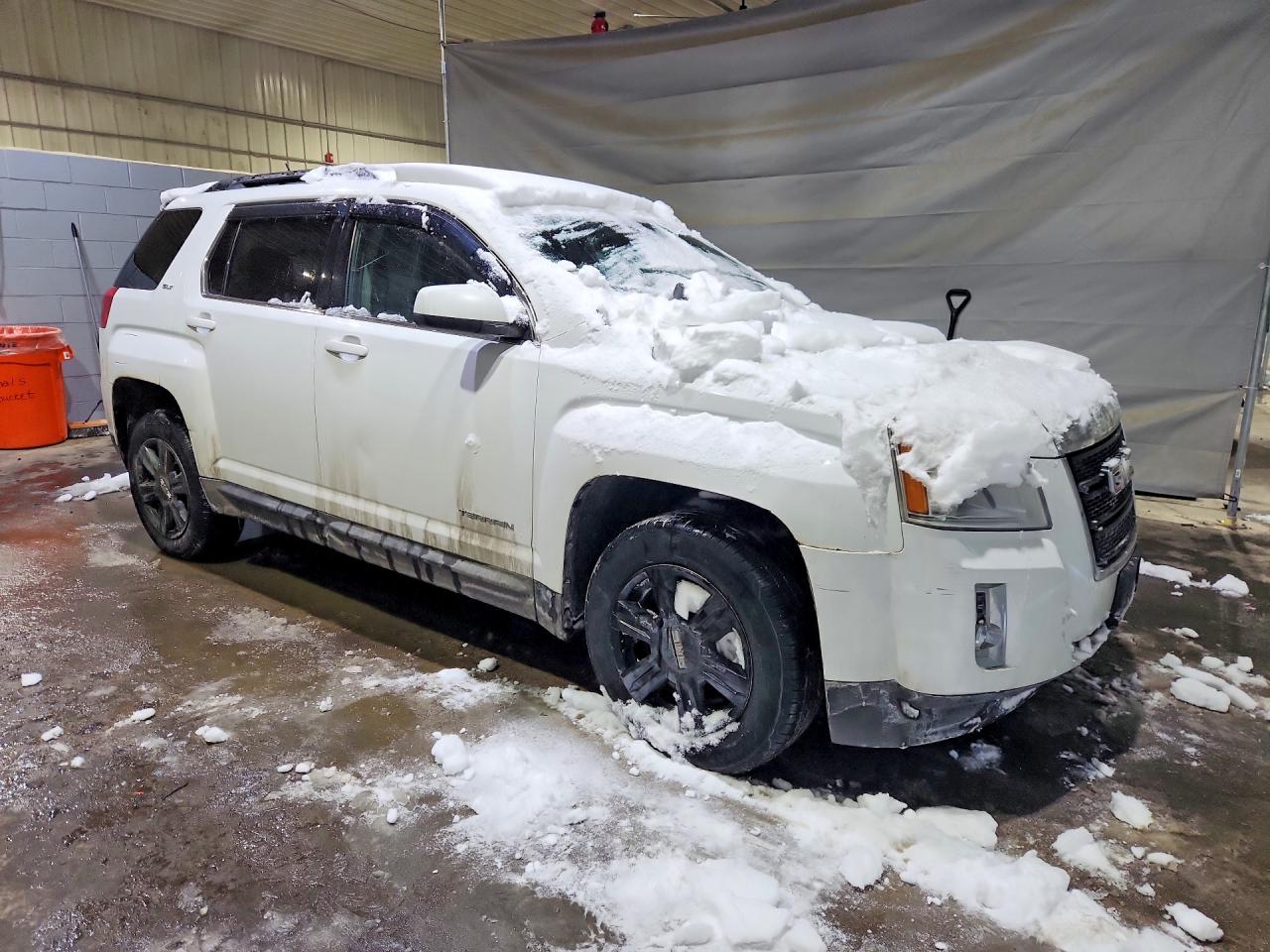 2015 GMC TERRAIN SLT photo 7