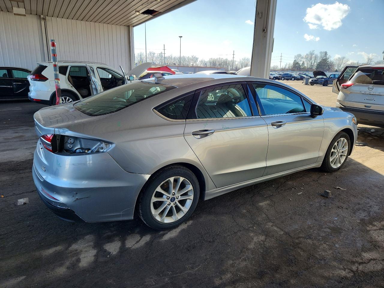 2020 FORD FUSION SE photo 5