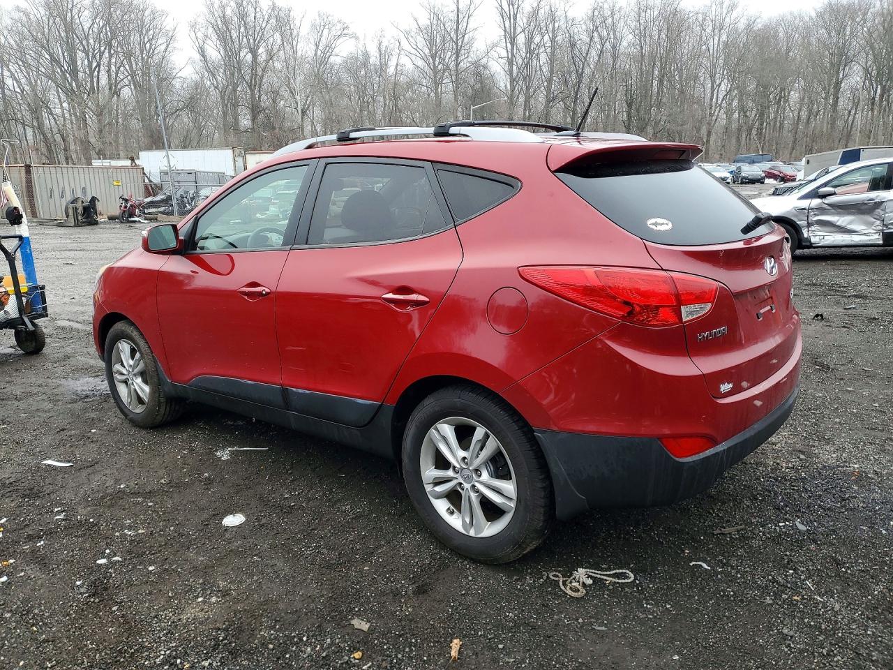 2013 HYUNDAI TUCSON GLS photo 2