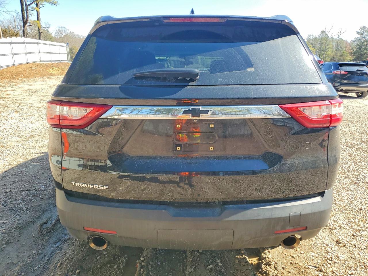 2020 CHEVROLET TRAVERSE LS photo 6