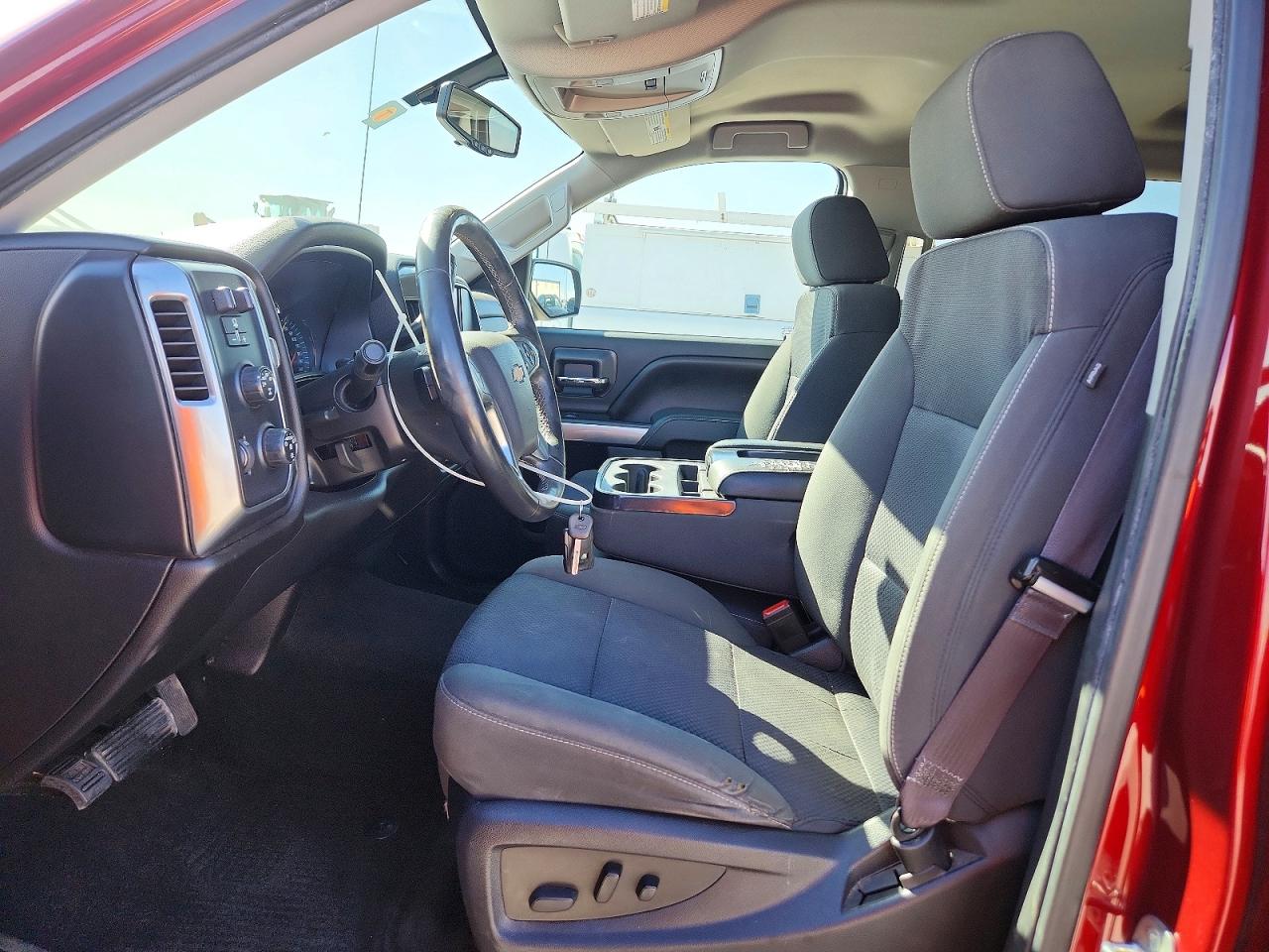 2016 CHEVROLET SILVERADO K1500 LT photo 7