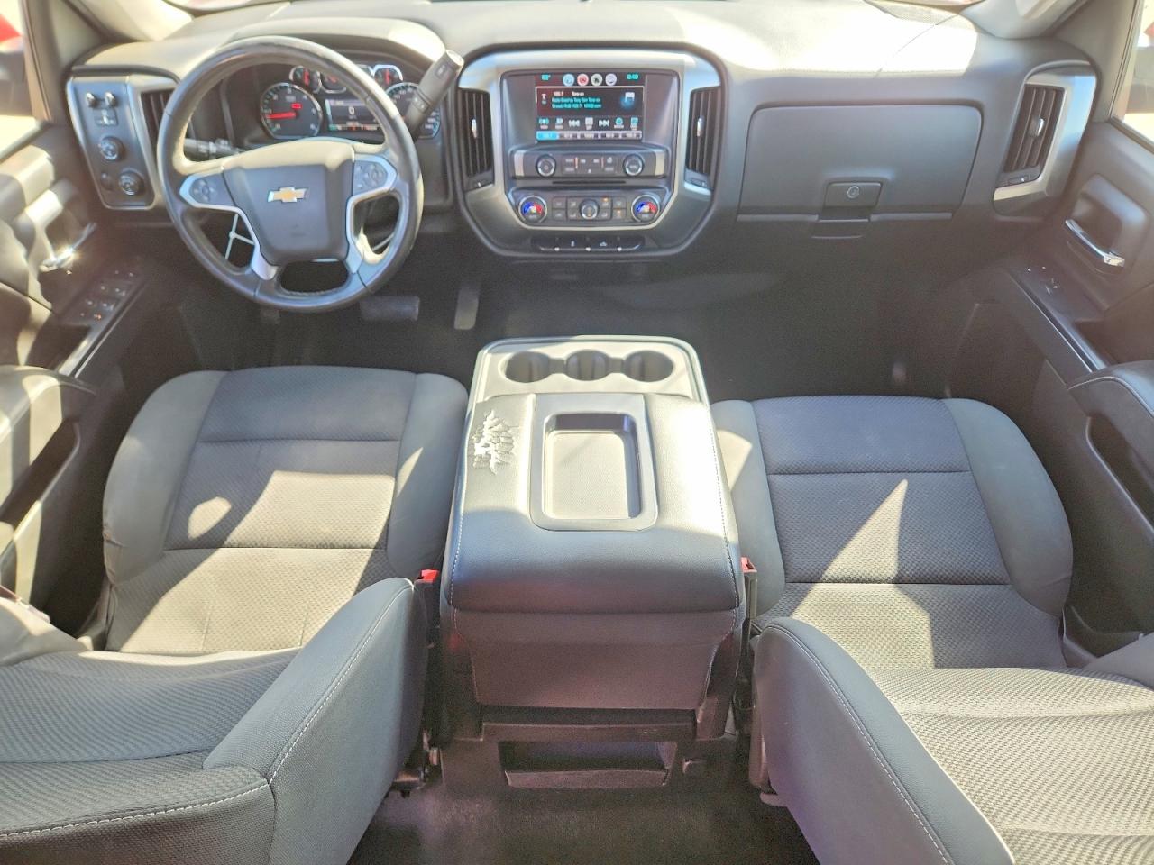 2016 CHEVROLET SILVERADO K1500 LT photo 8