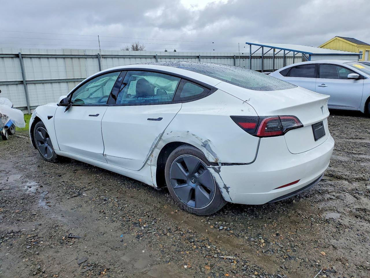 2023 TESLA MODEL 3 photo 2