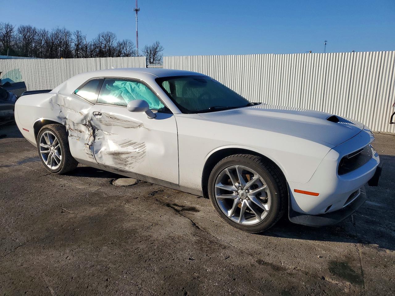 2023 DODGE CHALLENGER GT photo 4