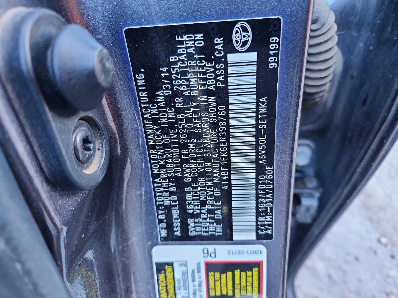 2014 TOYOTA CAMRY LE photo 12