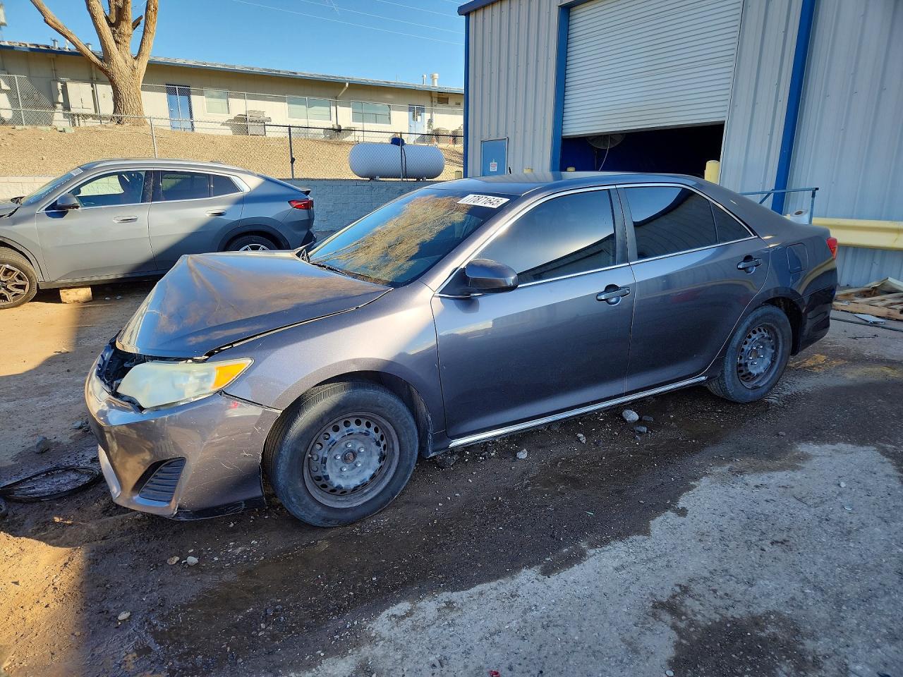 2014 TOYOTA CAMRY