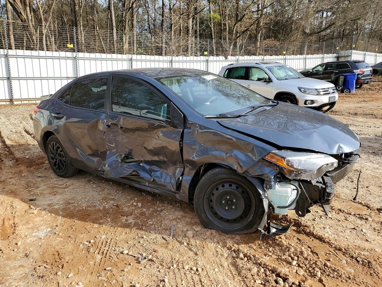 2017 TOYOTA COROLLA photo 7