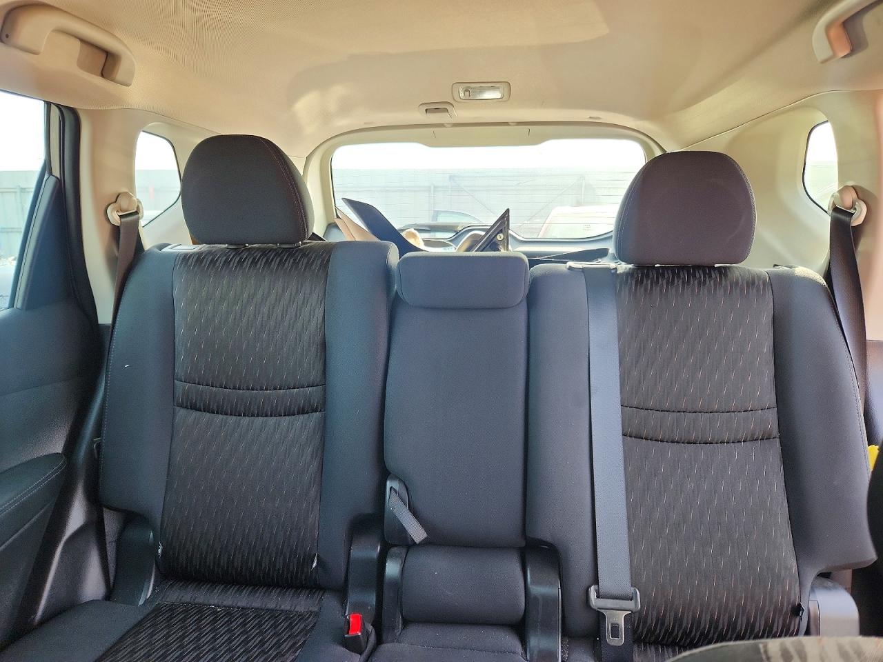 2017 NISSAN ROGUE S photo 10
