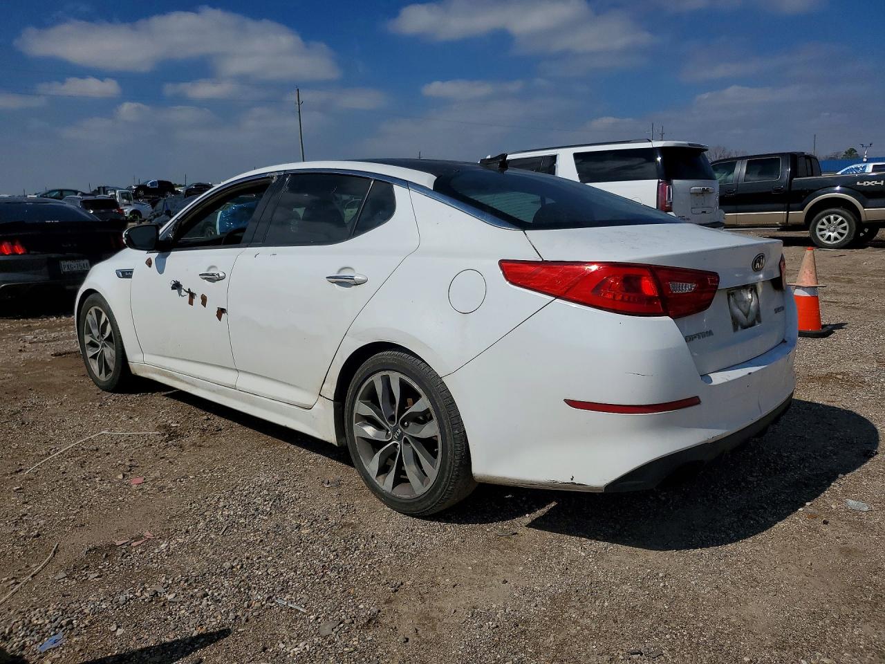 2015 KIA OPTIMA photo 3