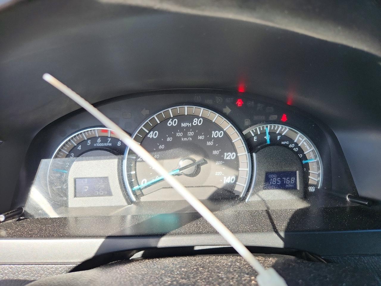 2012 TOYOTA CAMRY BASE photo 9