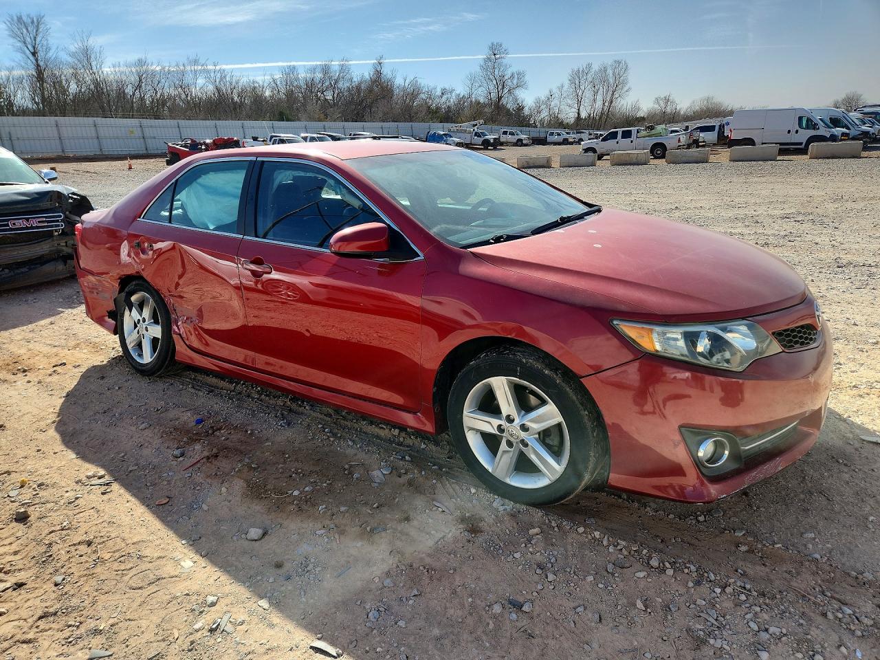 2012 TOYOTA CAMRY BASE photo 4