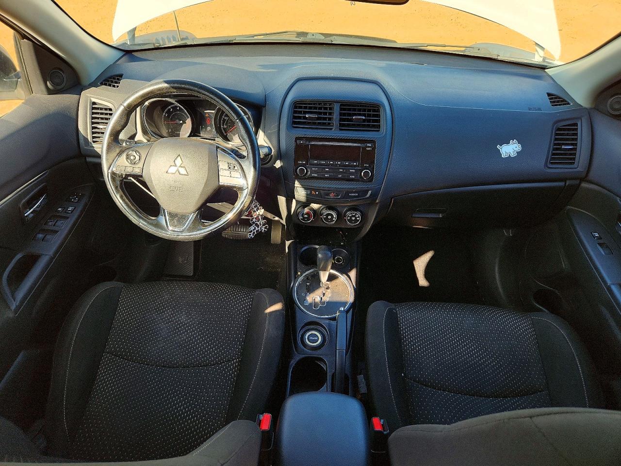2016 MITSUBISHI OUTLANDER SPORT ES photo 8