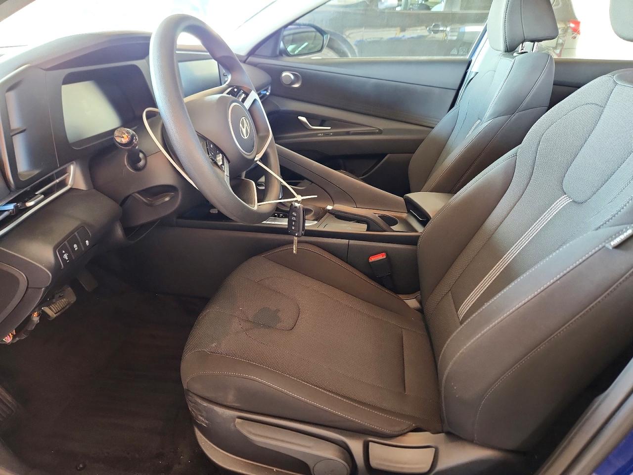 2025 HYUNDAI ELANTRA SE photo 7