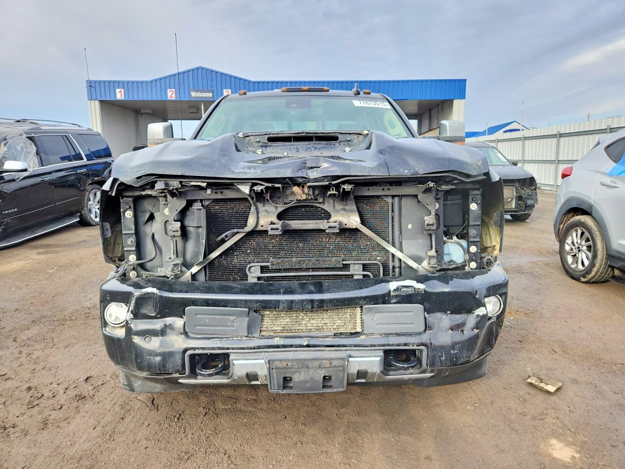 2019 CHEVROLET SILVERADO K3500 HIGH COUNTRY photo 13