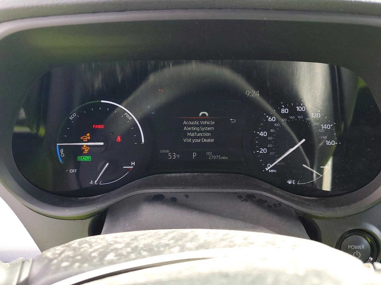 2025 TOYOTA SIENNA XLE 7-PASSENGER photo 9