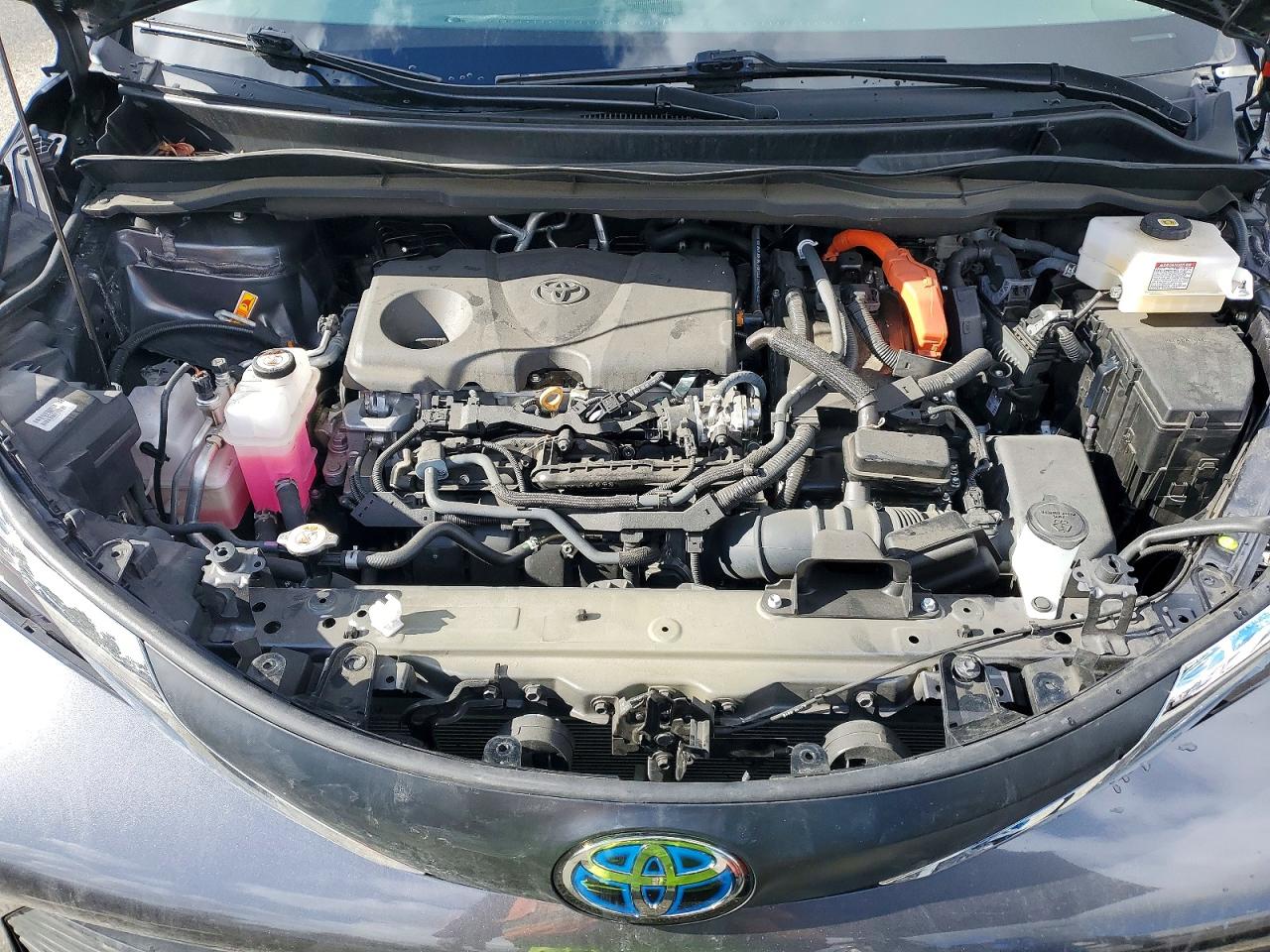 2025 TOYOTA SIENNA XLE 7-PASSENGER photo 12
