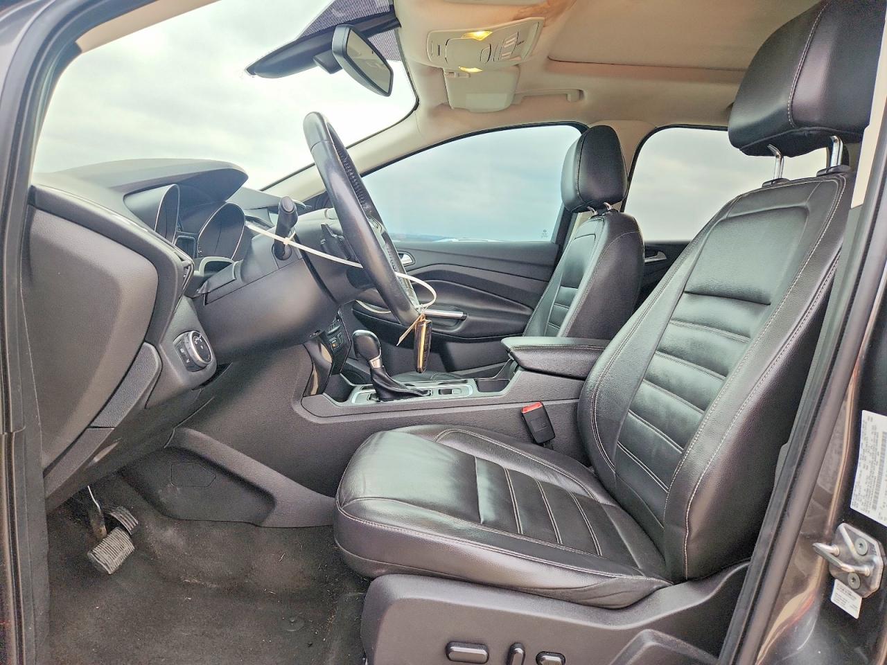 2017 FORD ESCAPE TITANIUM photo 13