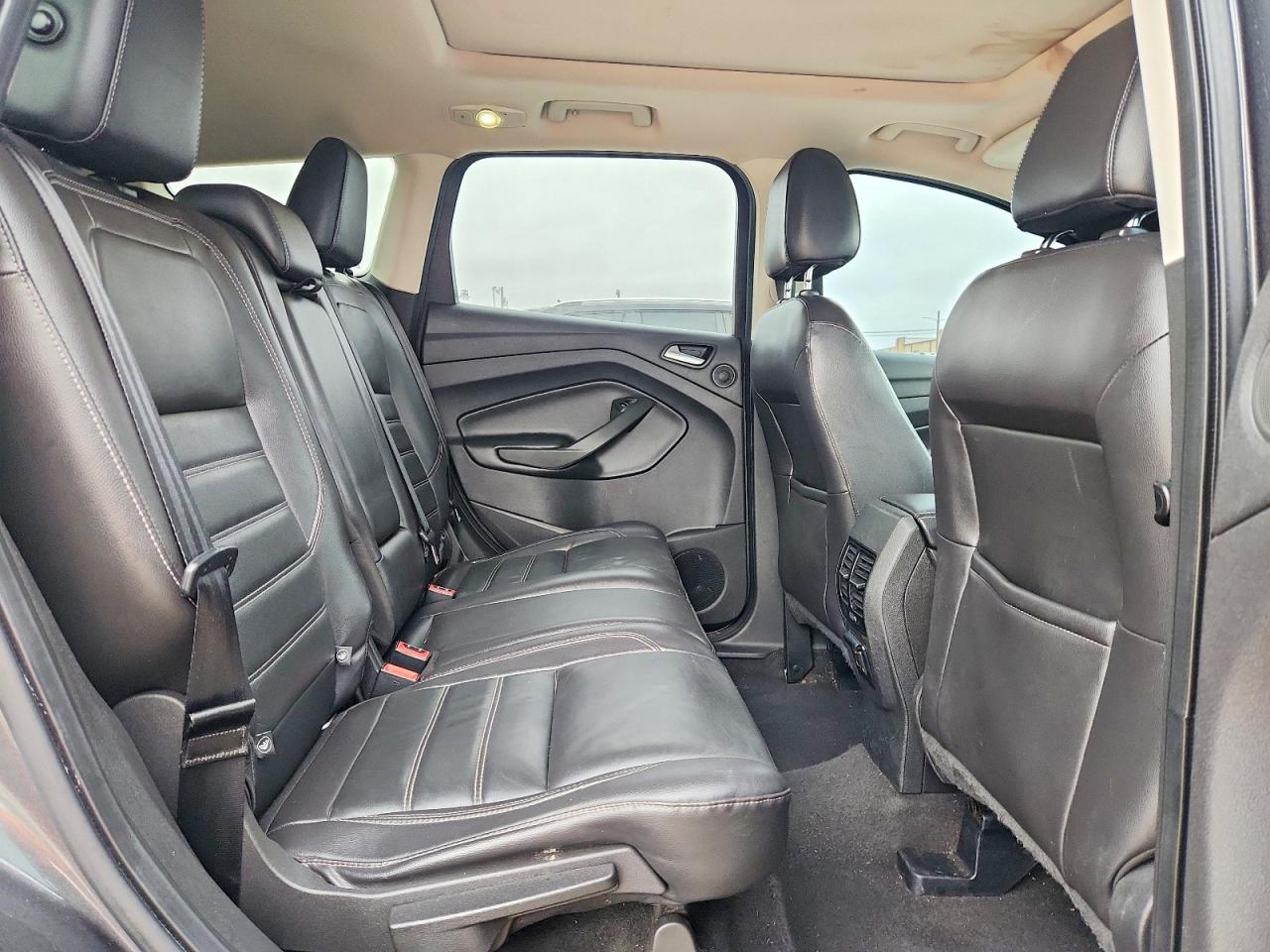 2017 FORD ESCAPE TITANIUM photo 21