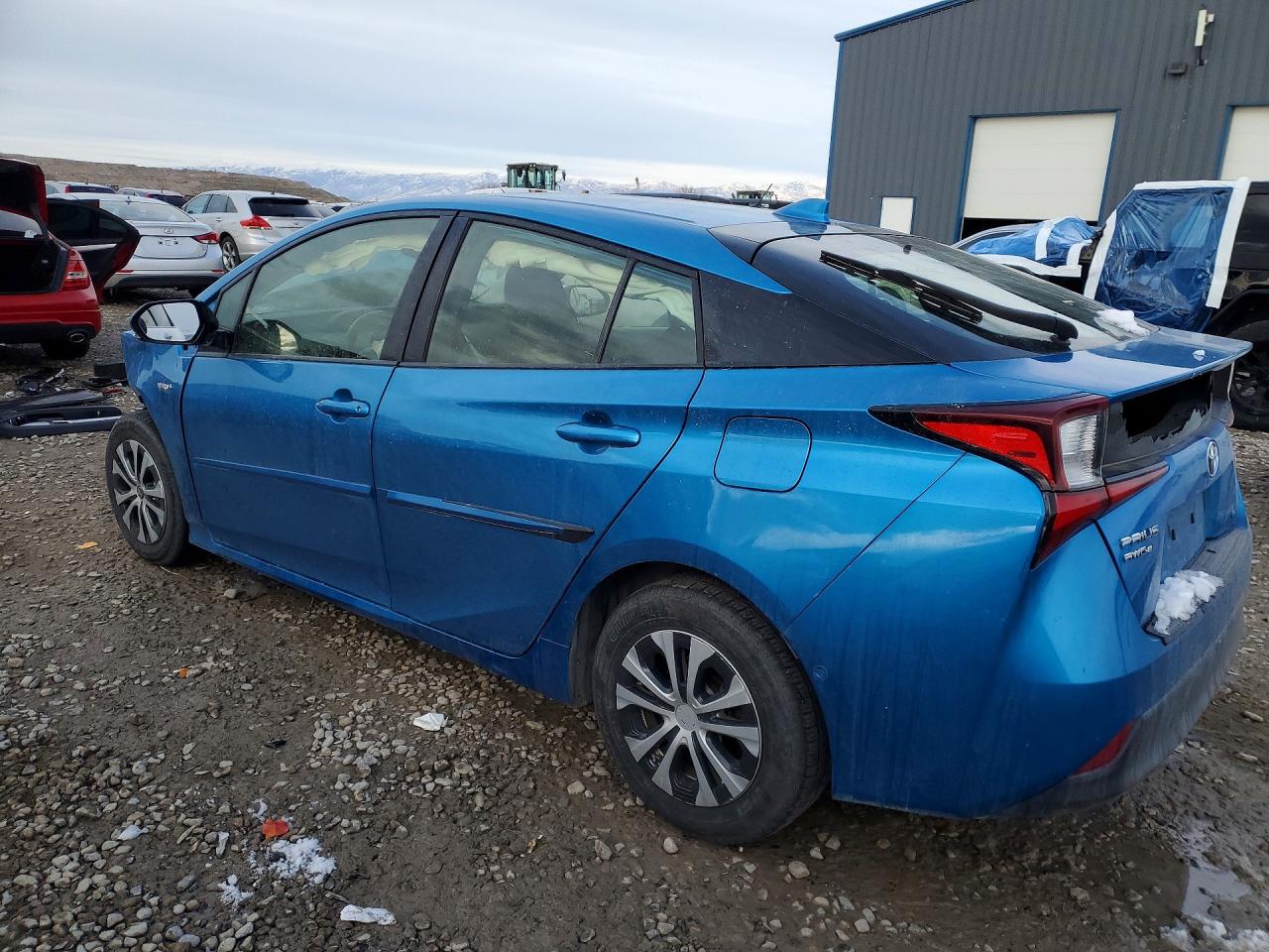 2019 TOYOTA PRIUS LE AWD-E photo 2