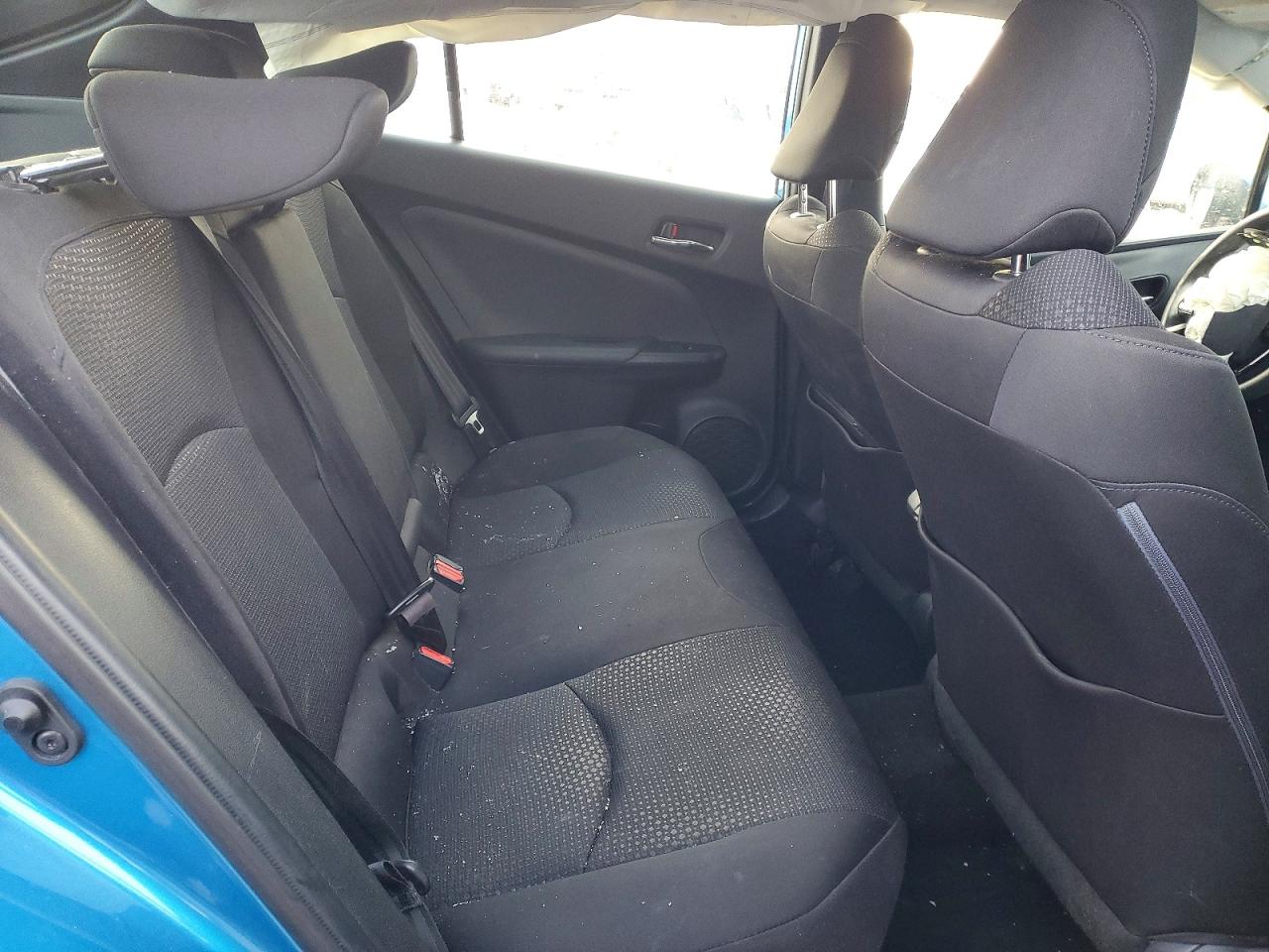 2019 TOYOTA PRIUS LE AWD-E photo 10