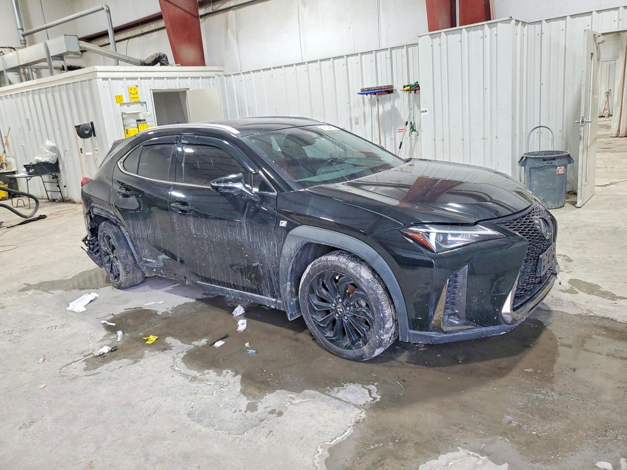 2021 LEXUS UX 250H photo 4
