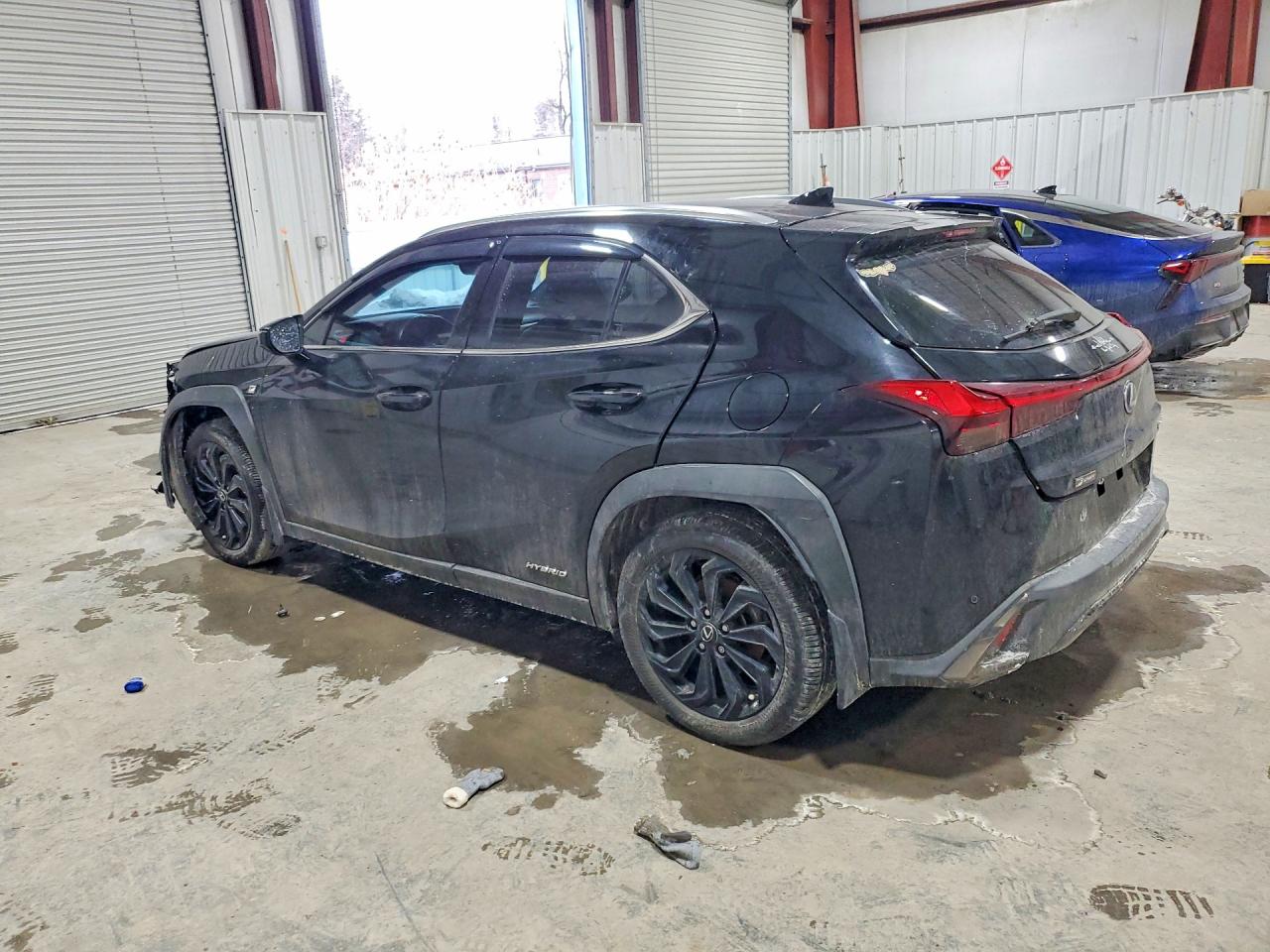 2021 LEXUS UX 250H photo 2