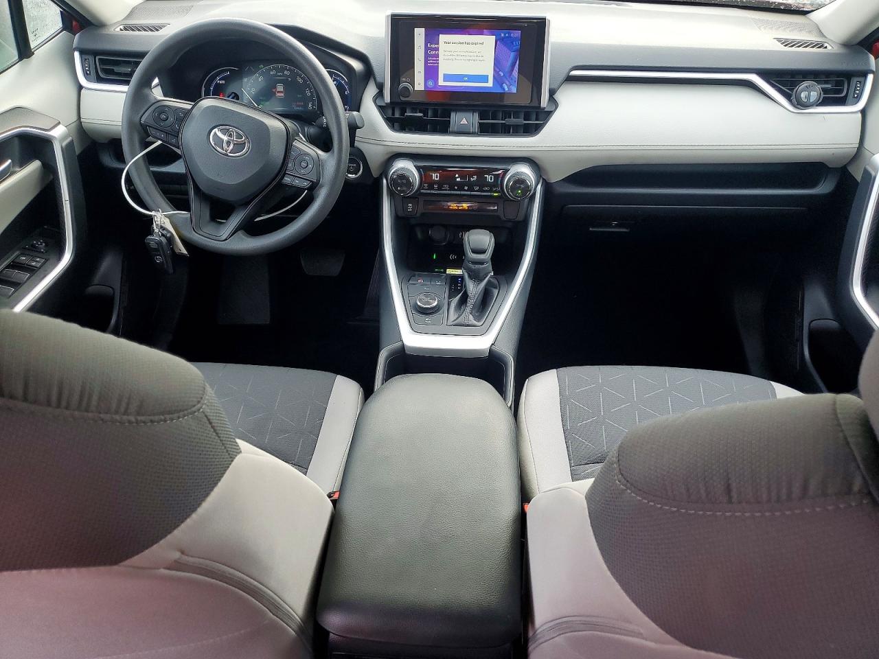 2024 TOYOTA RAV4 photo 8