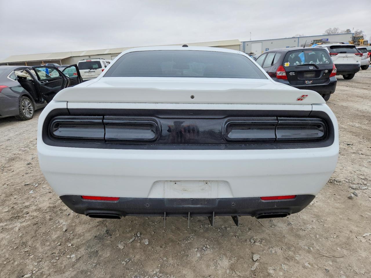 2022 DODGE CHALLENGER GT photo 11