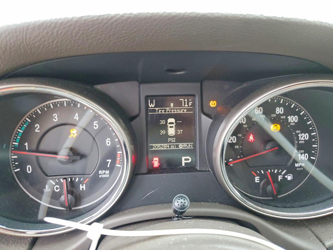 2012 JEEP GRAND CHEROKEE LAREDO photo 9