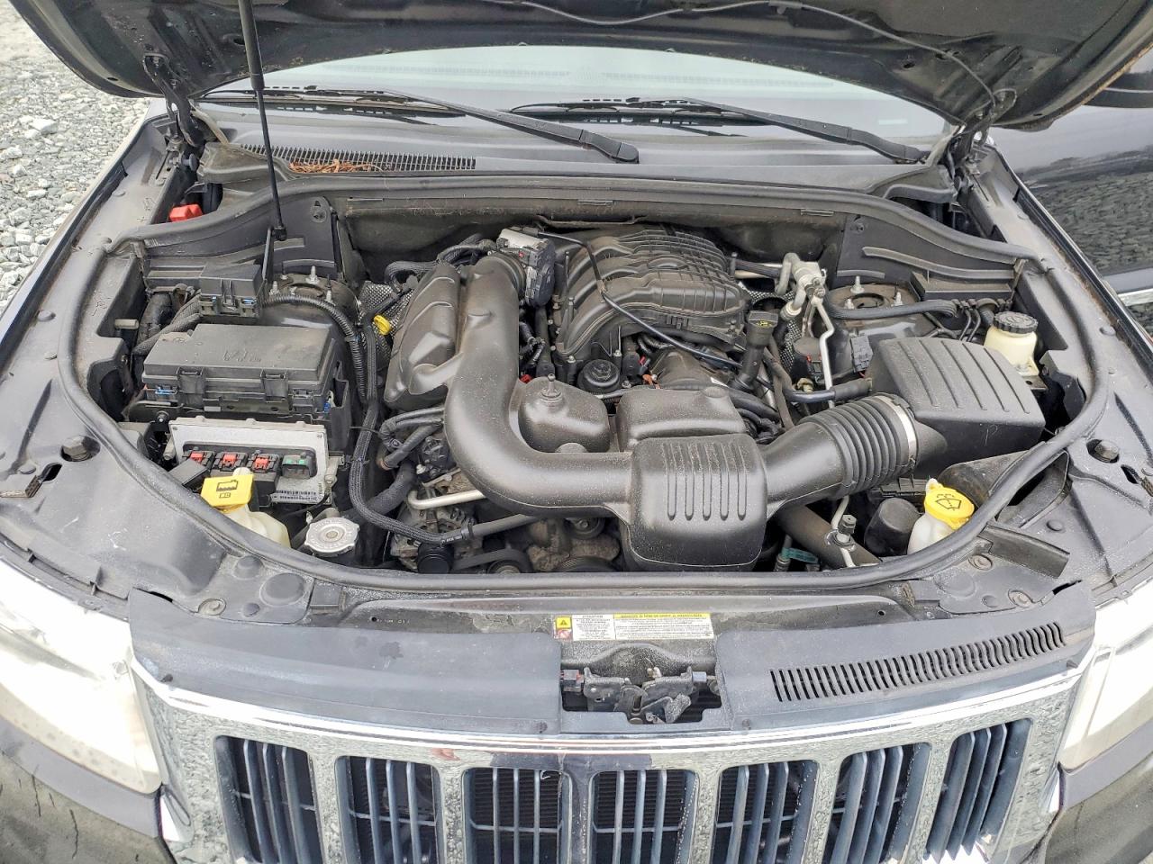 2012 JEEP GRAND CHEROKEE LAREDO photo 12