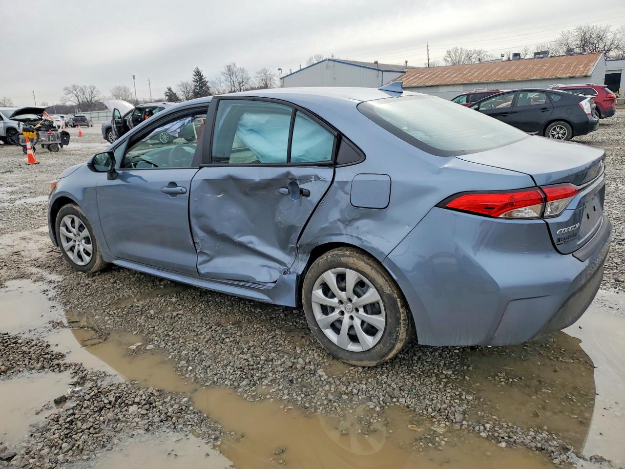 2023 TOYOTA COROLLA LE photo 2