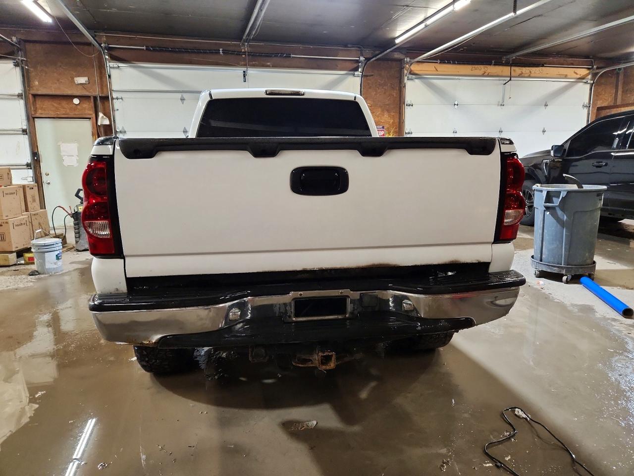 2004 CHEVROLET SILVERADO K2500 HEAVY DUTY photo 6