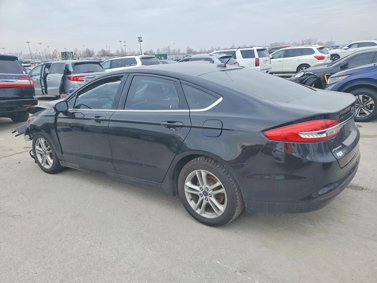 2018 FORD FUSION SE photo 2