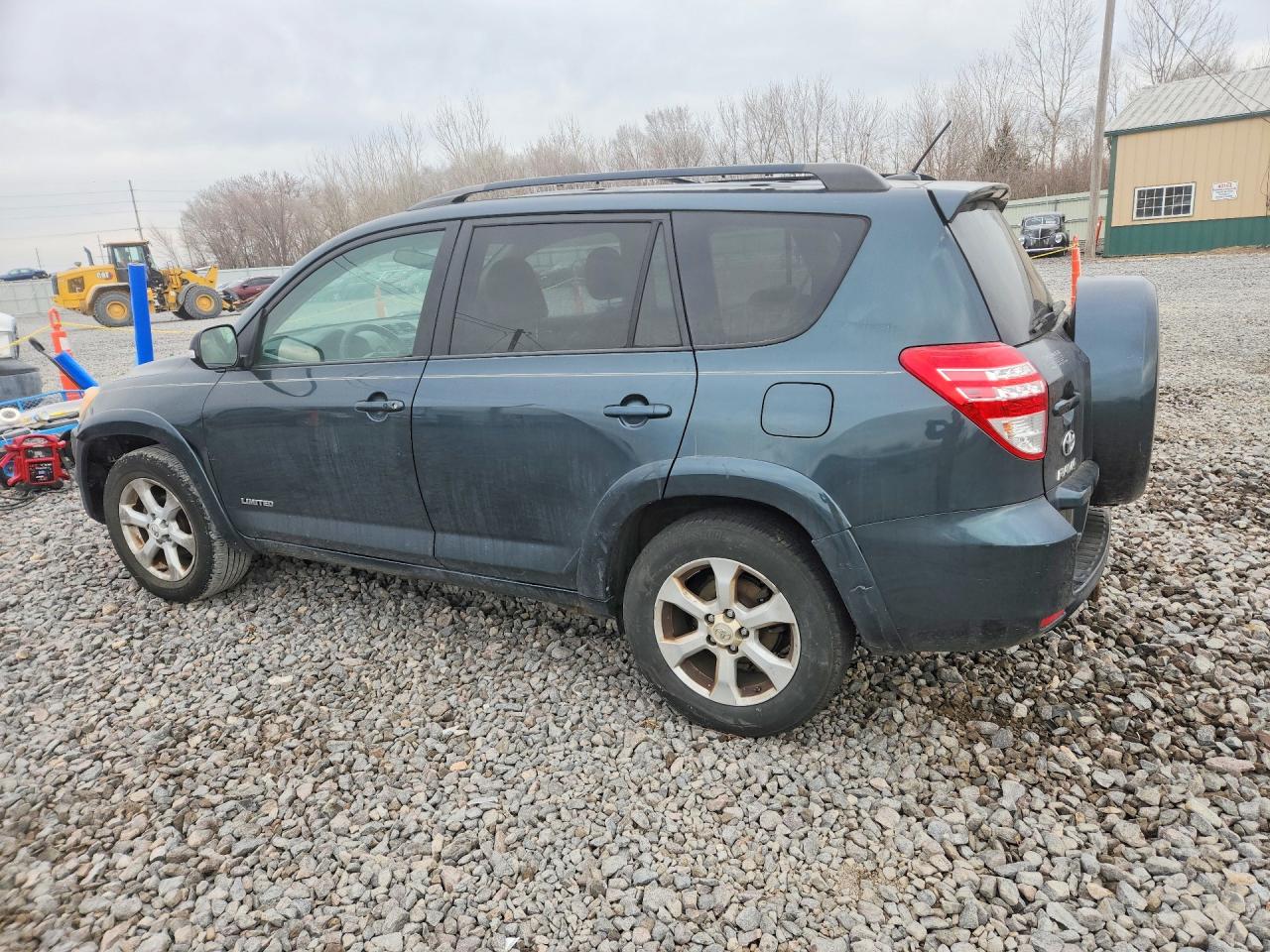 2011 TOYOTA RAV4 LIMITED photo 2