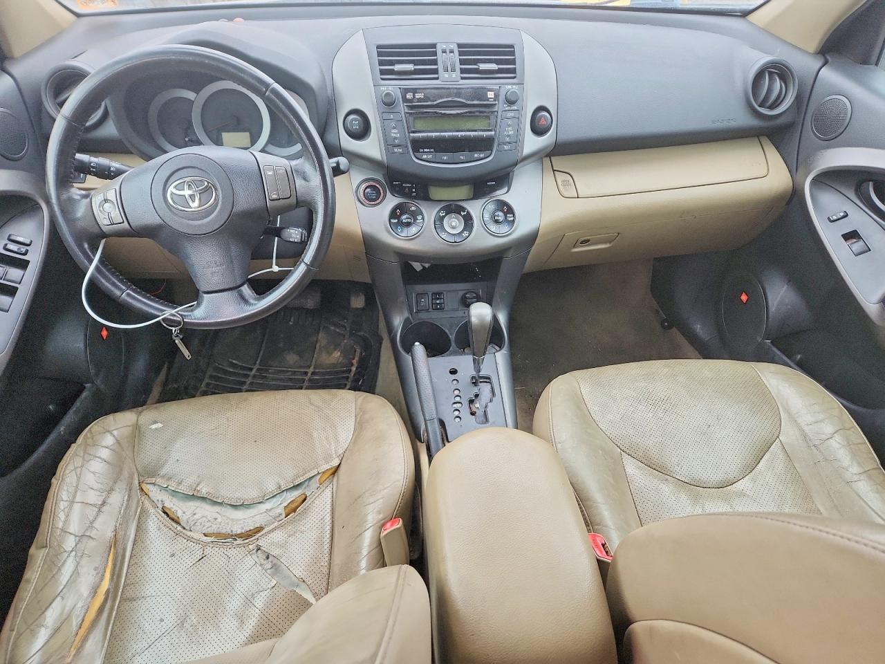 2011 TOYOTA RAV4 LIMITED photo 8