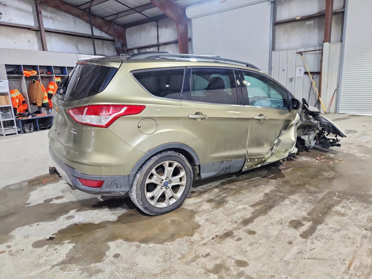 2013 FORD ESCAPE photo 3