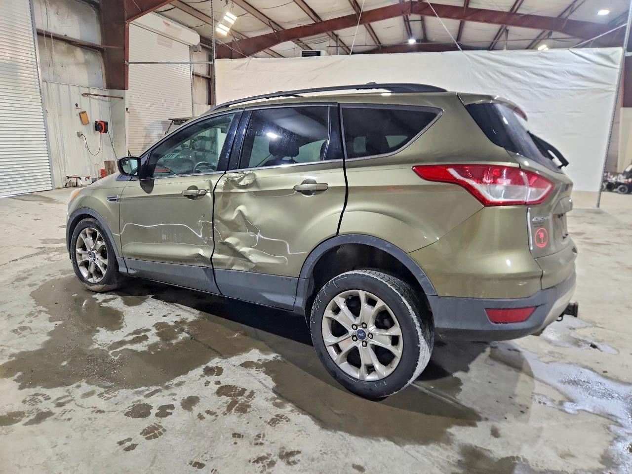 2013 FORD ESCAPE photo 2
