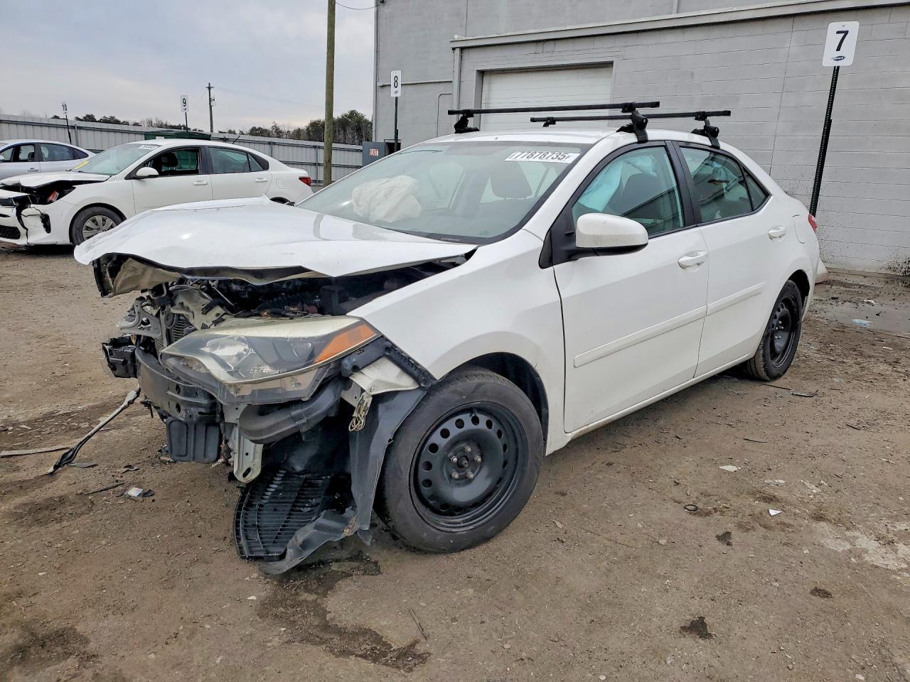 2015 TOYOTA COROLLA