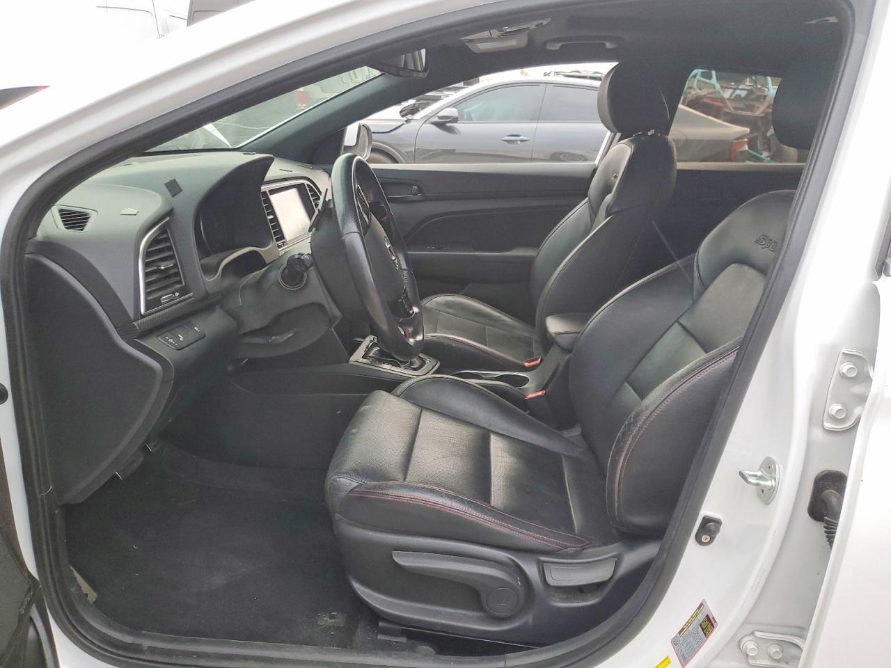 2018 HYUNDAI ELANTRA SPORT photo 7