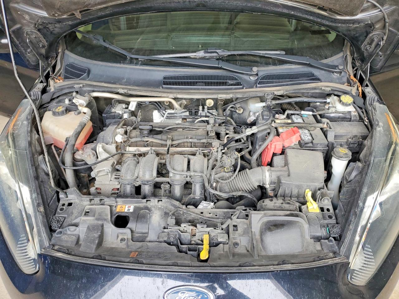 2019 FORD FIESTA SE photo 21