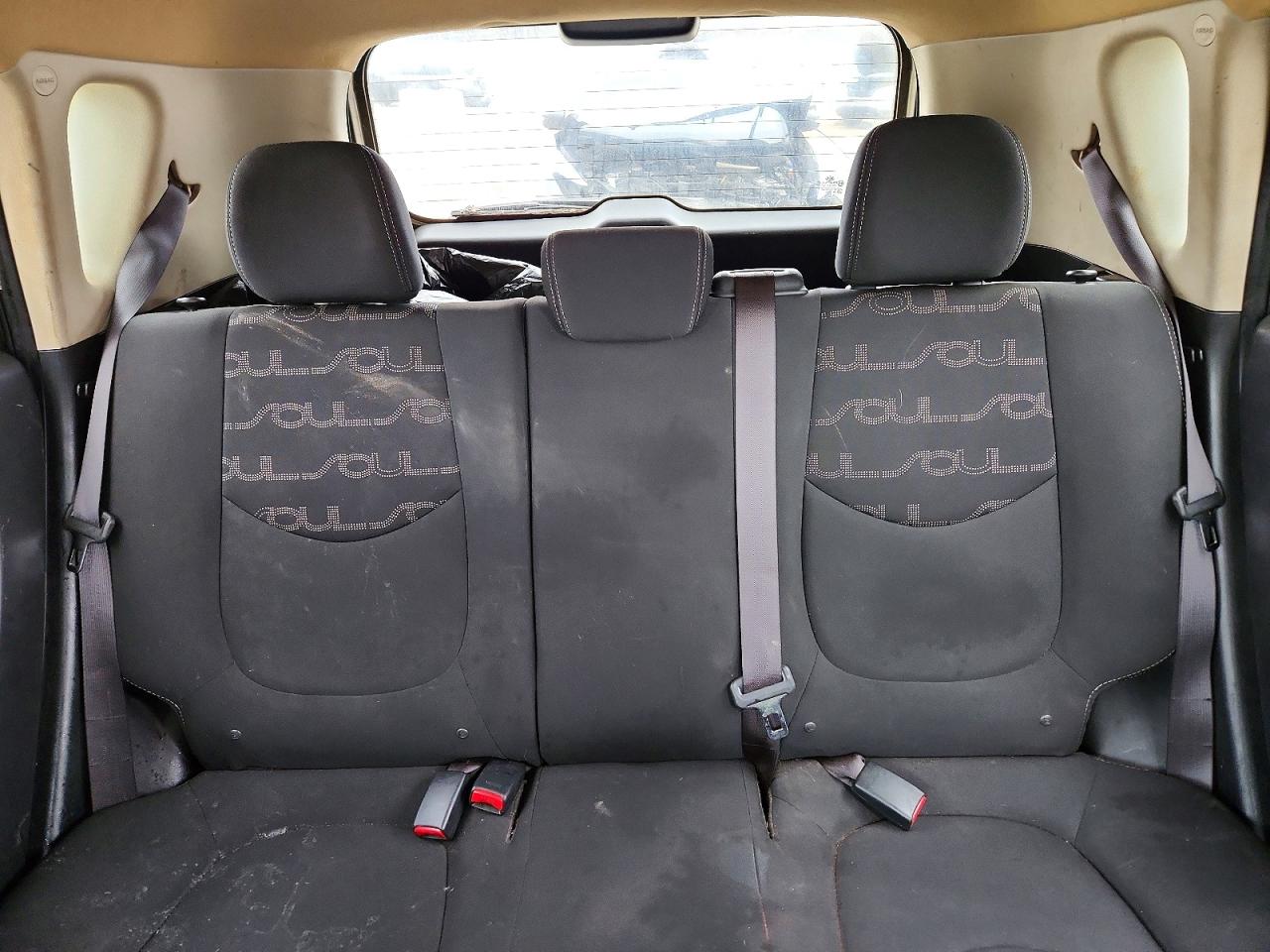 2013 KIA SOUL + photo 19