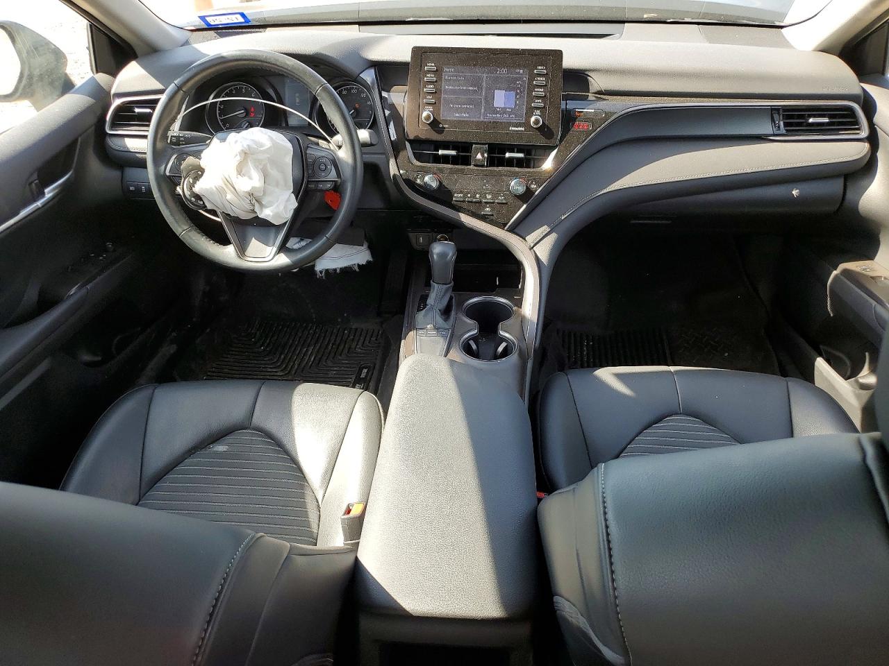 2024 TOYOTA CAMRY SE NIGHT SHADE photo 8
