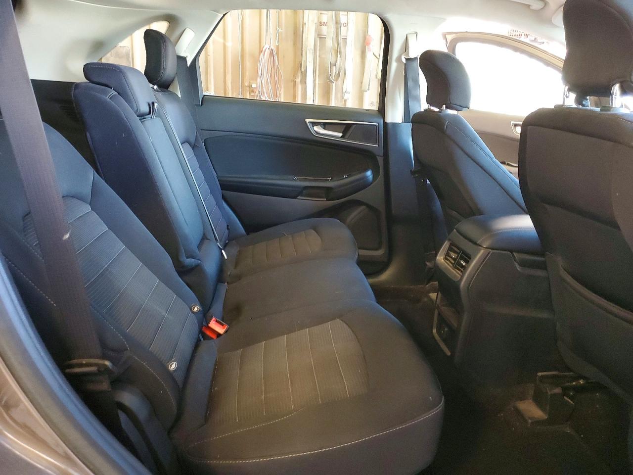 2019 FORD EDGE SEL photo 11