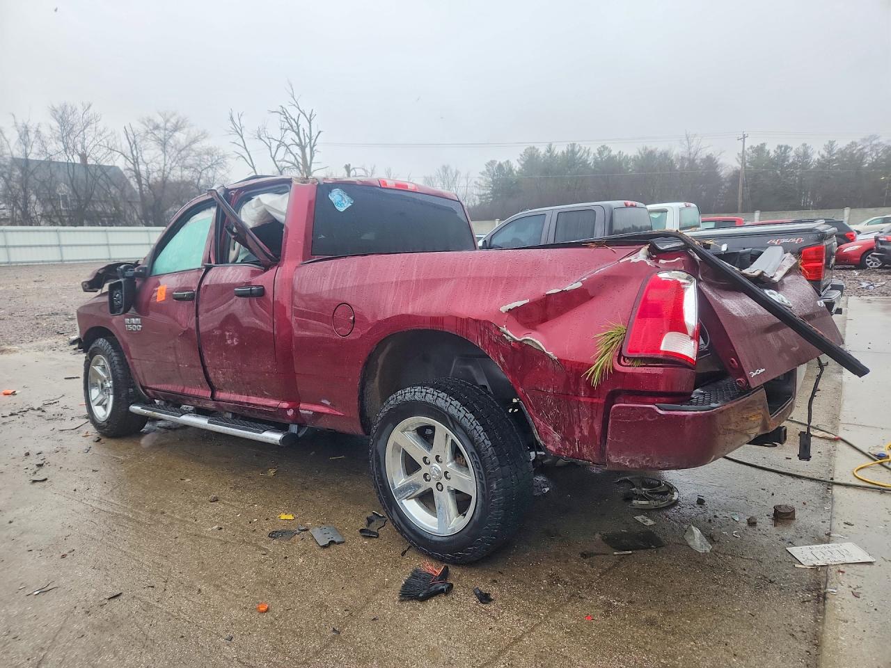 2017 RAM 1500 ST photo 3
